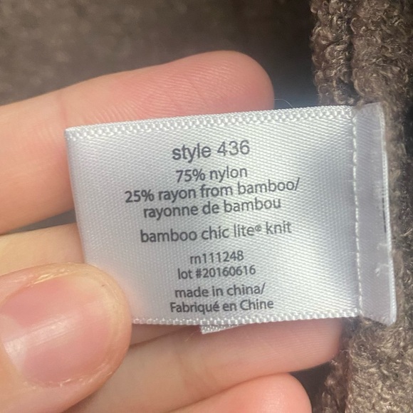 Barefoot Dreams Brown Bamboo Chic Lite Sweater Cardigan Size Small/Medium - Picture 5 of 5